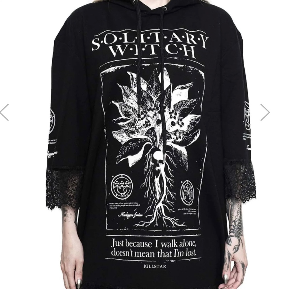 Solitary lace hooded top killstar
